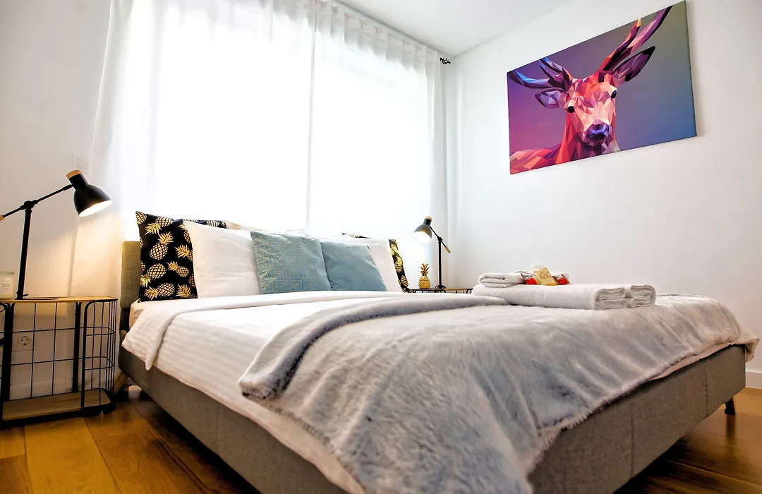 Industrial Lisbon Apartment (Adults Only)-1